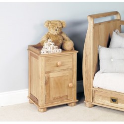 Amelie Oak Bedside Cabinet (one door one drawer)